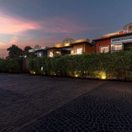 Downtown Resorts Nh8 Dharuhera ภายนอก รูปภาพ