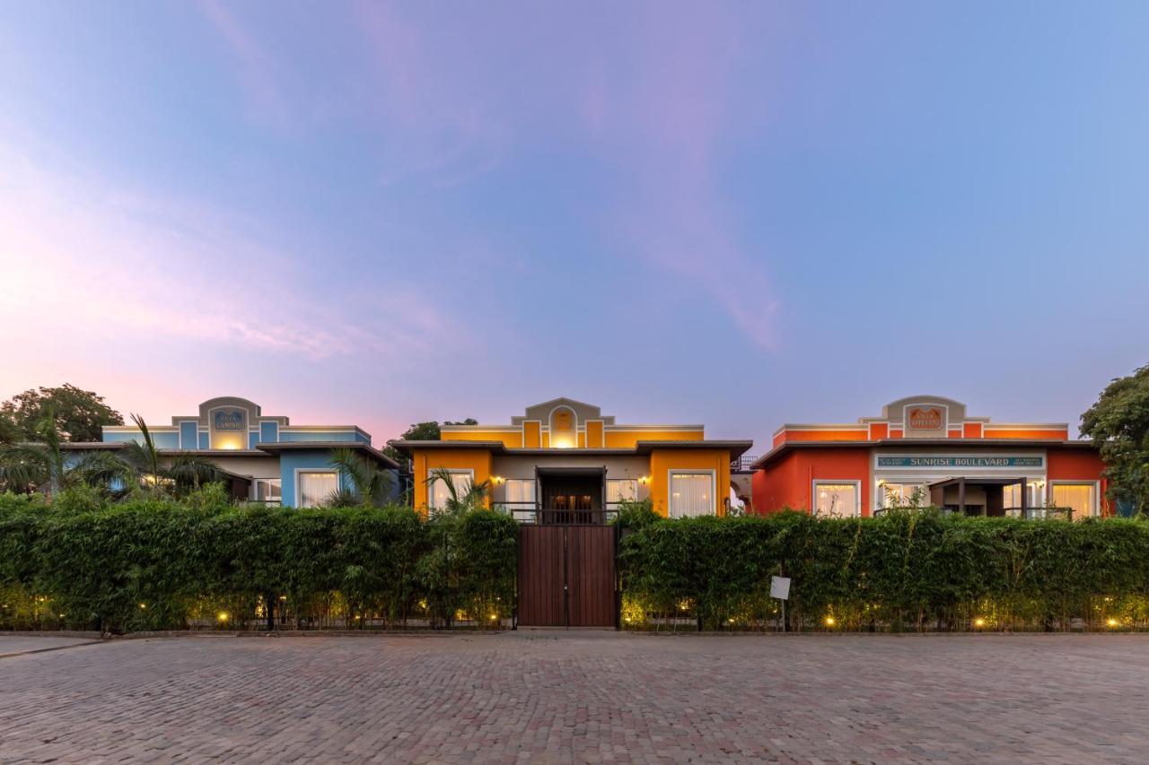 Downtown Resorts Nh8 Dharuhera ภายนอก รูปภาพ